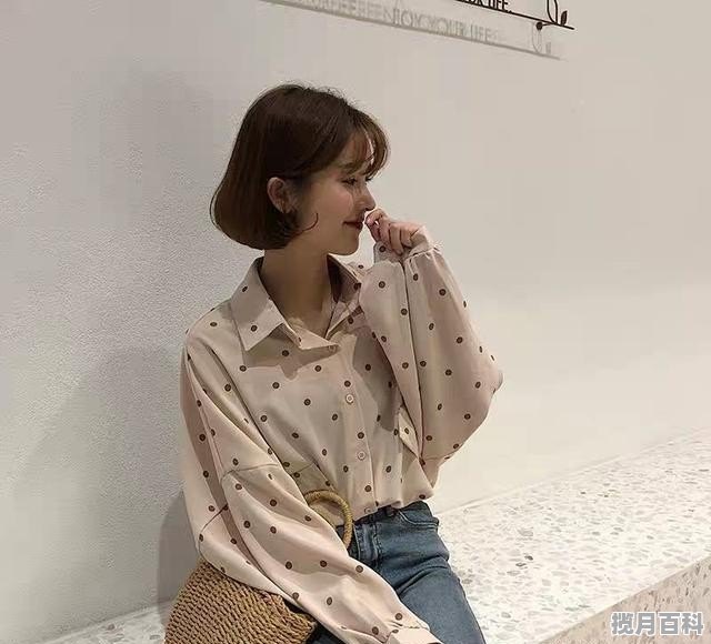 短发带怎么系好看_短发美女怎样搭配衣服