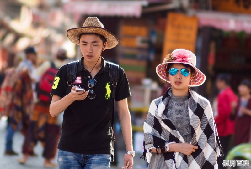 20男士夏季穿搭技巧 夏天男士穿搭推荐