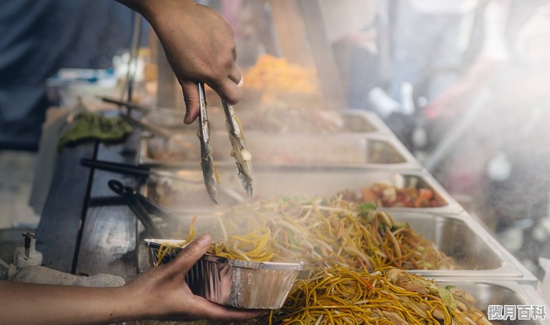 观音桥适合一个人吃饭的地方，附近美食推荐自助串串