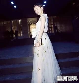 短发适合穿什么风格的衣服,短发矮个子女生穿搭夏天